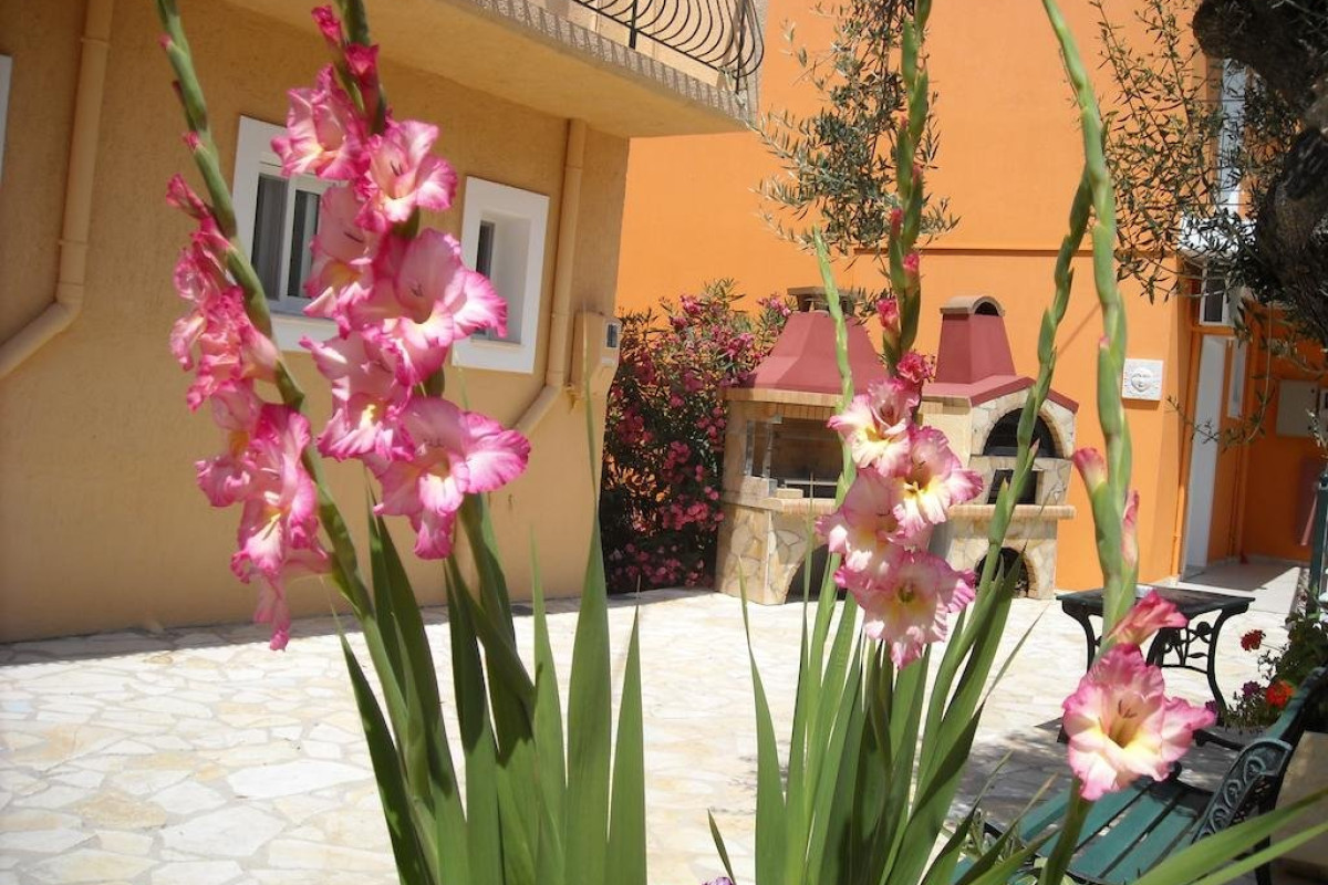 ERIETTA STUDIOS