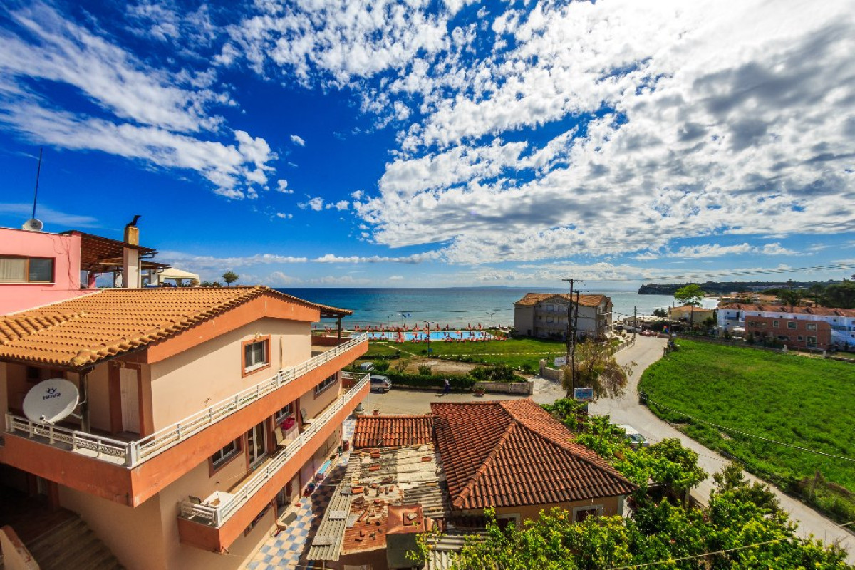 Porto Planos Beach Hotel