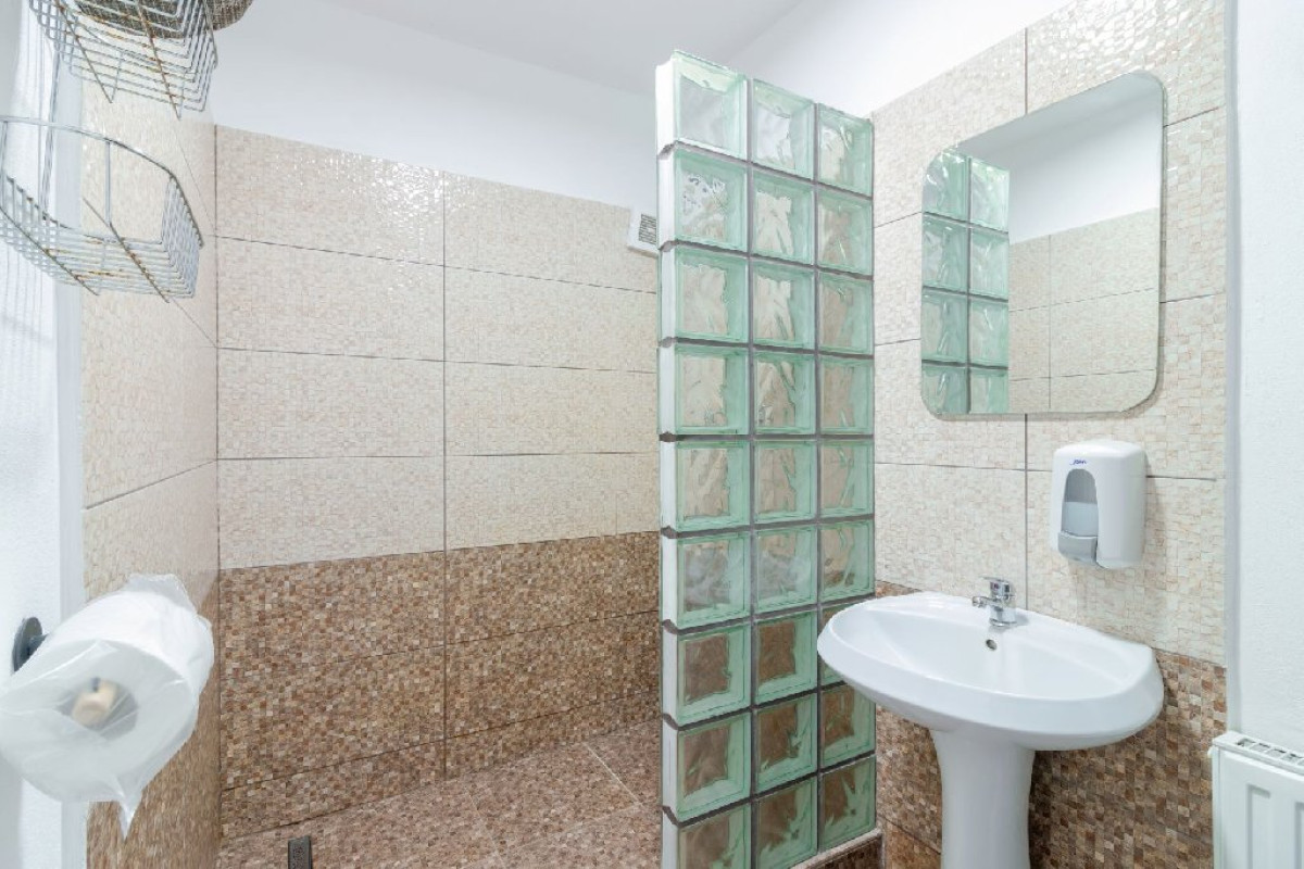 . Hotel Craiul Crailor