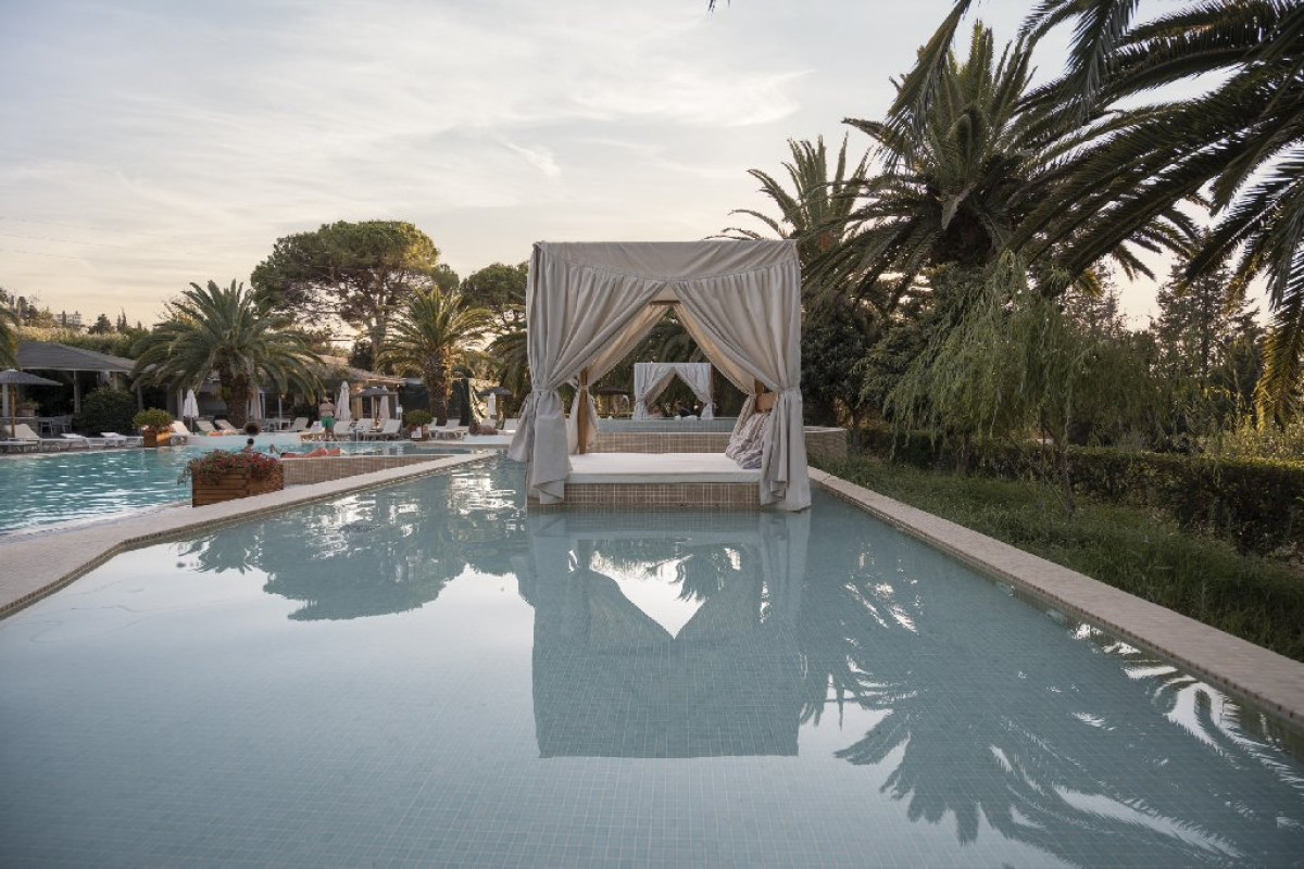 Art Hotel Debono (Corfu)