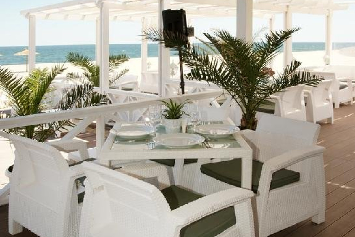 Long Beach Resort And Spa