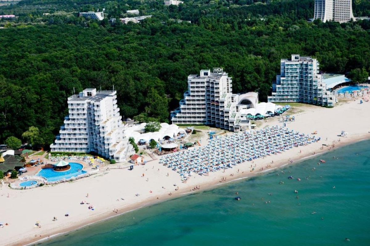 BORYANA - Hotel Renovat 2025