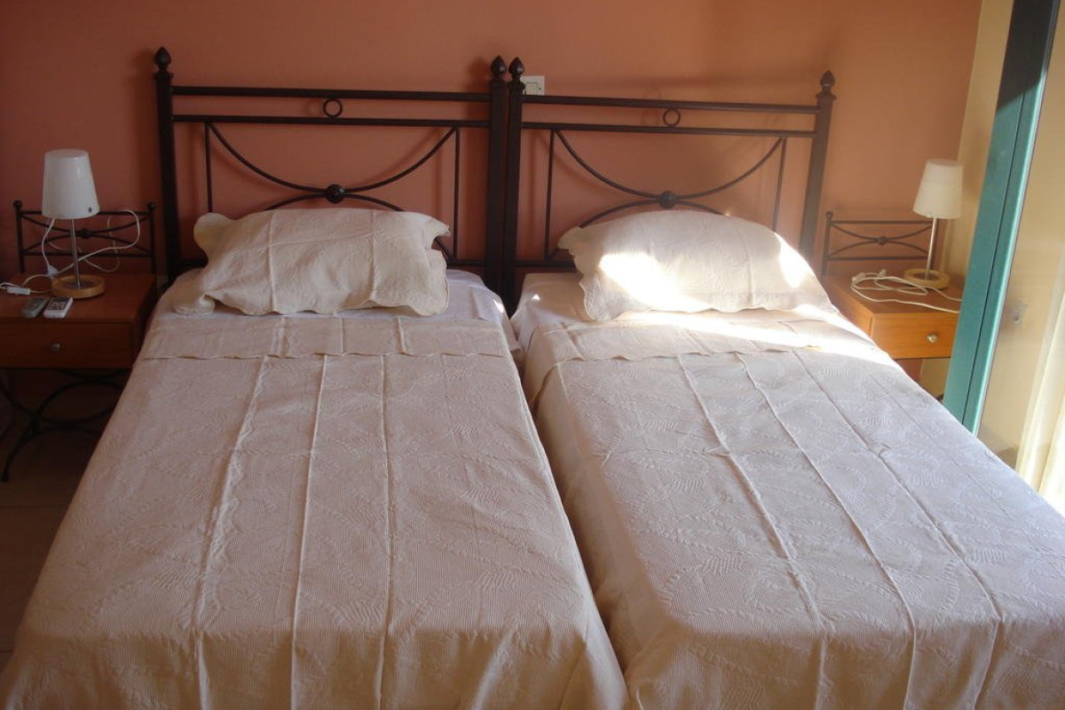 Ionian Breeze Studios (Lefkada Town)