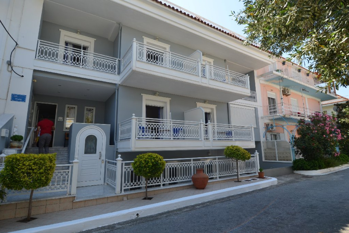 Despina Studios Ireon