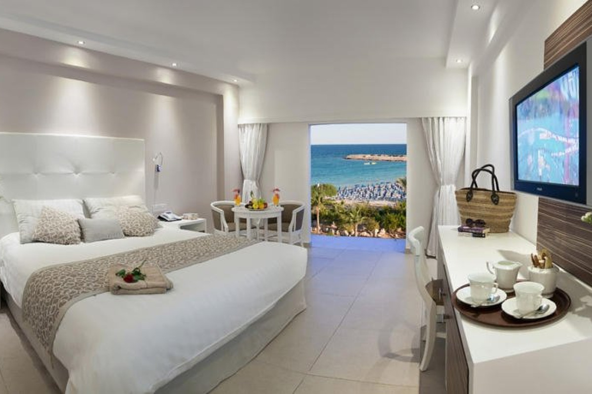 Asterias Beach