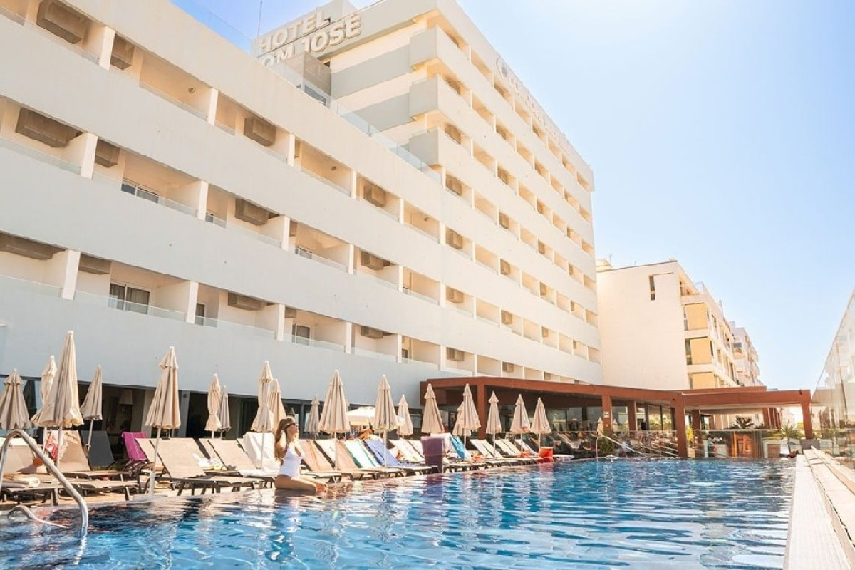 Dom Jose Beach Hotel