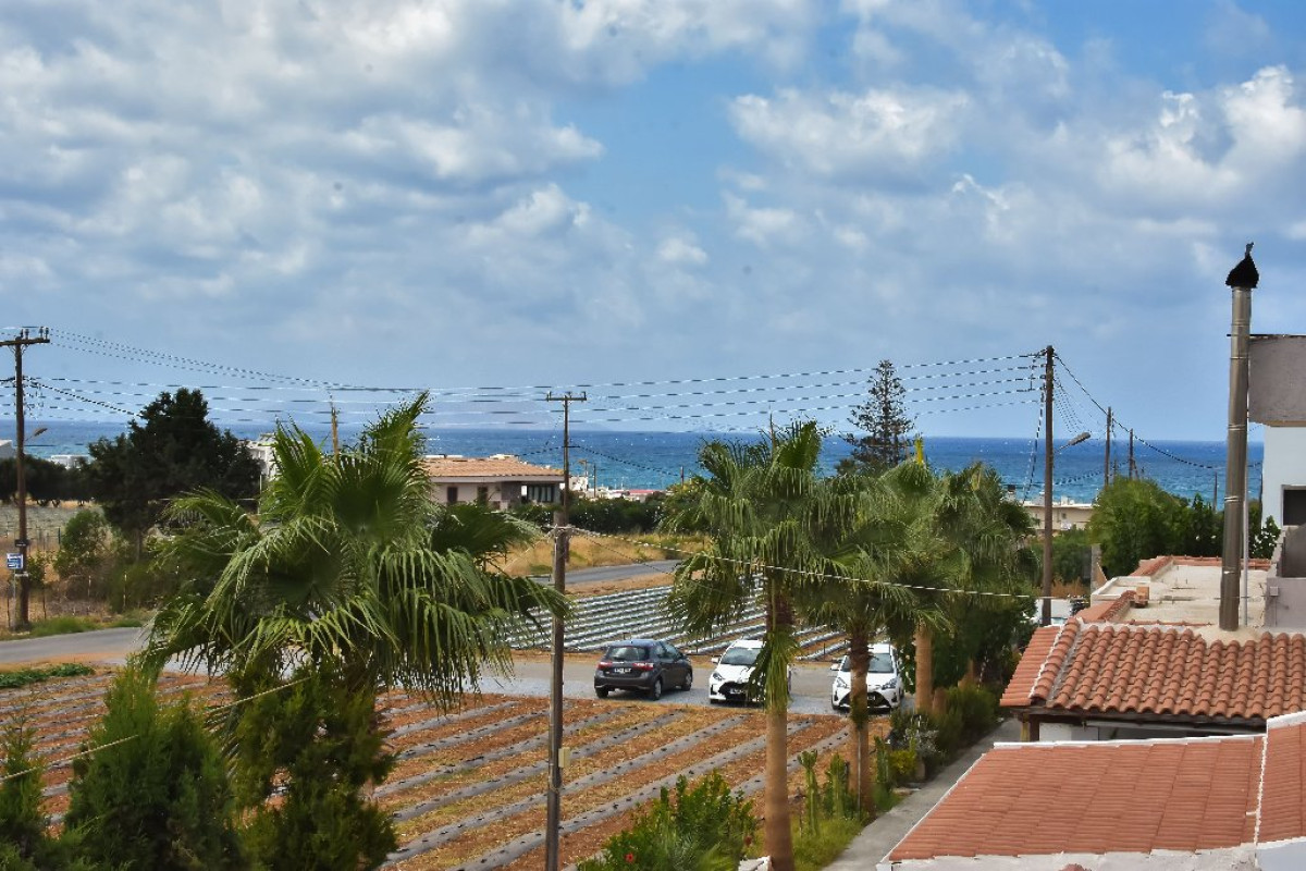 ELEONORA ANISSARAS HOTEL