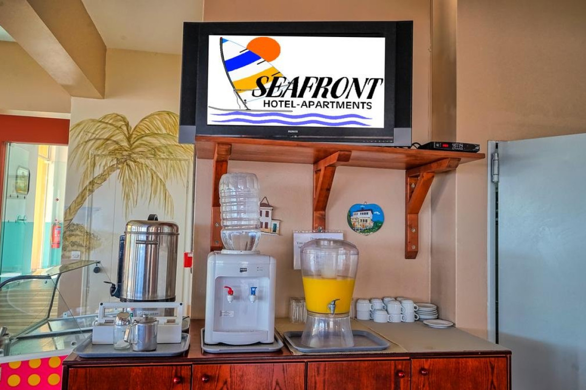 Sea Front Hotel (K)