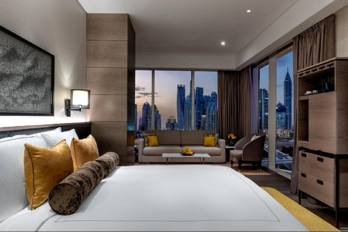 TAJ JUMEIRAH LAKES TOWERS