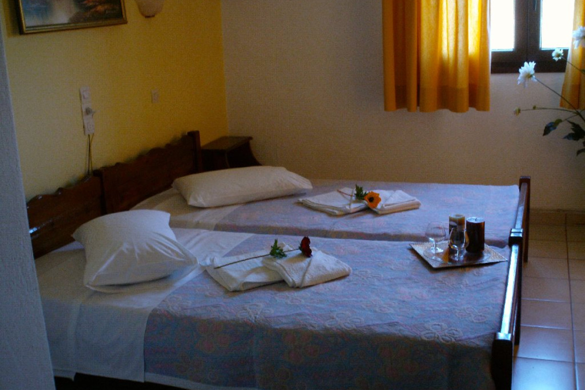Kassandra Hotel - Kala Nera
