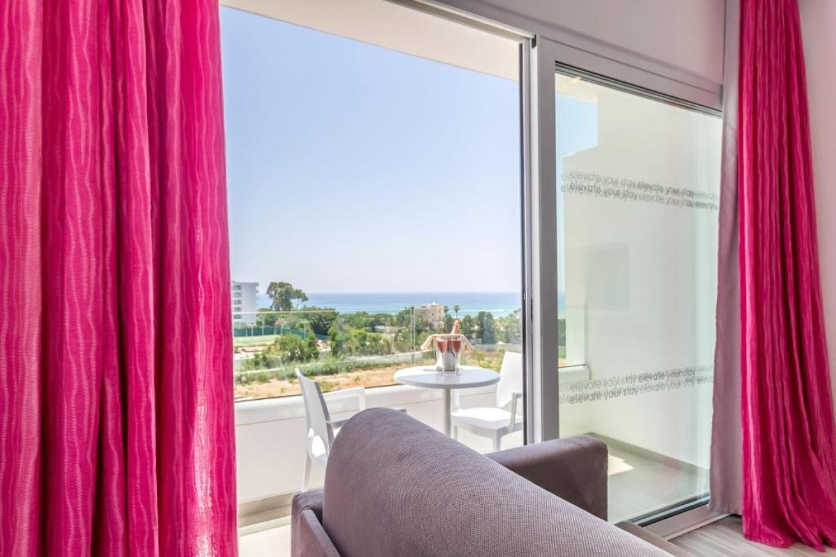 MARGADINA LOUNGE HOTEL