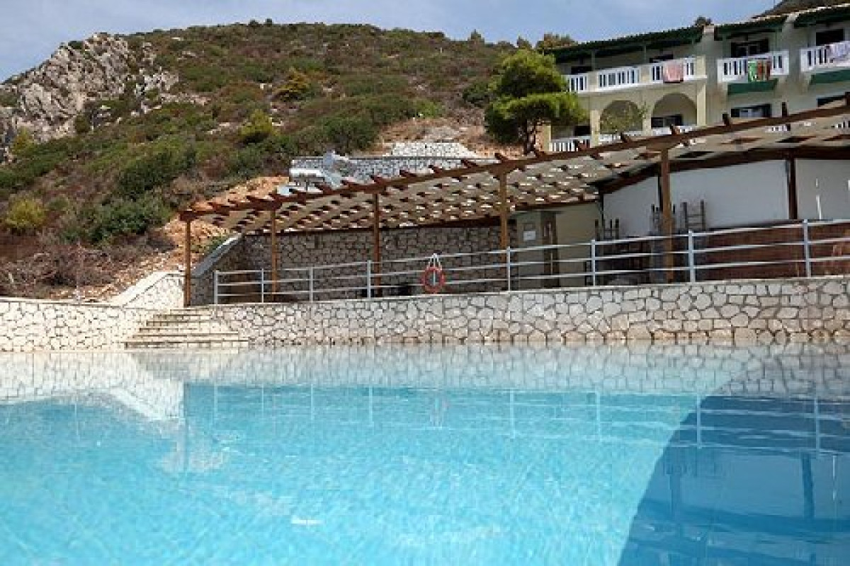Sirios Hotel (Kathismata)