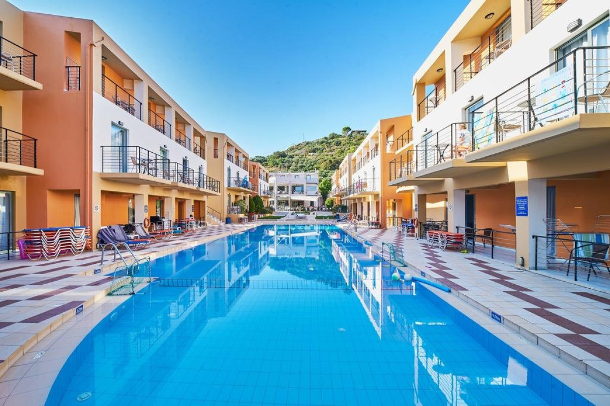 Sunrise Village - recomandat 3*superior (C)