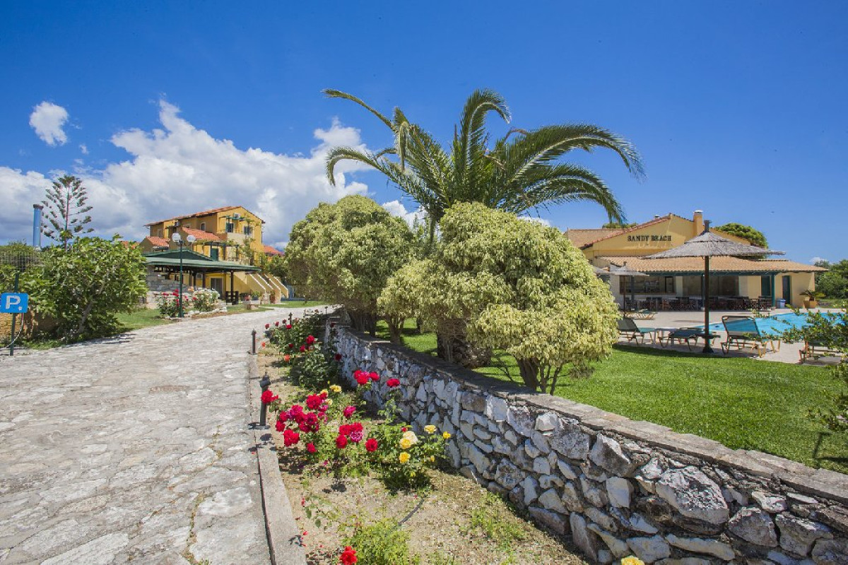 Sandy Beach Villas  Apartments