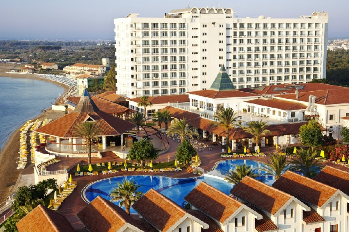 SALAMIS BAY CONTI