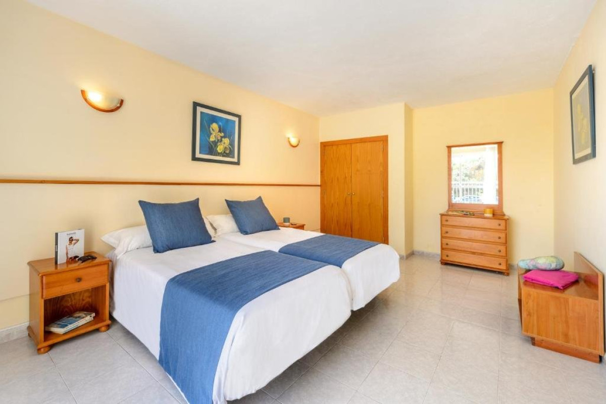 VIBRA TROPICAL GARDEN APARTMENTS