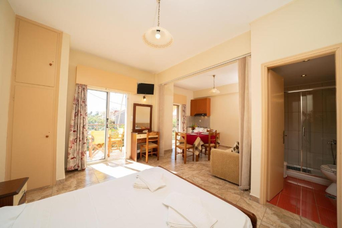 Lorenzo House Apartments