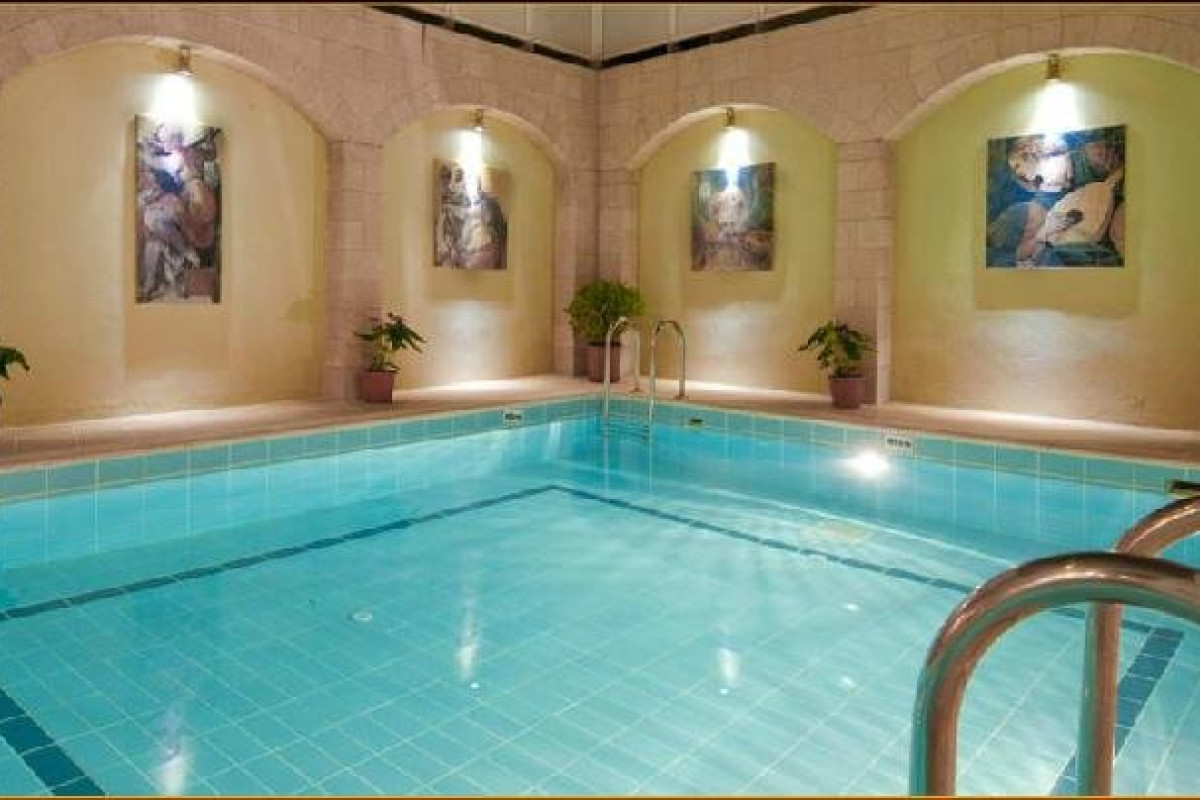 Alexandra-Kos