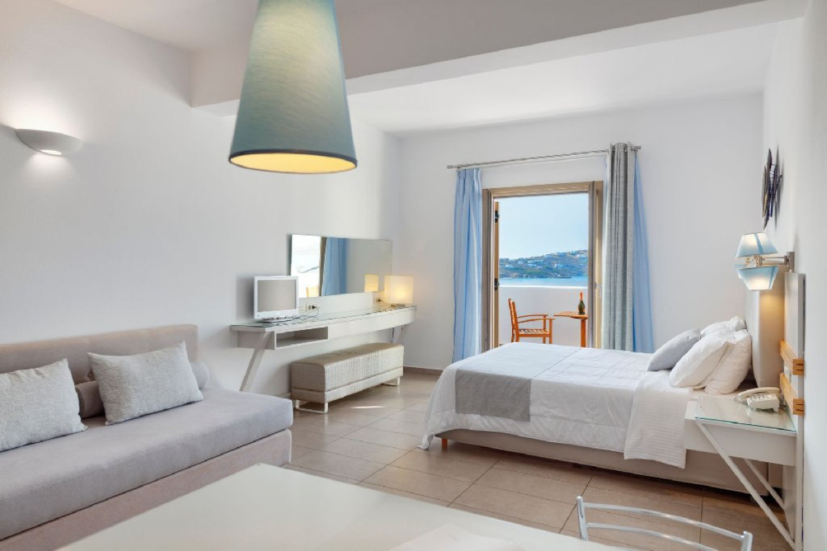 Lithos by Spyros and Flora (K)
