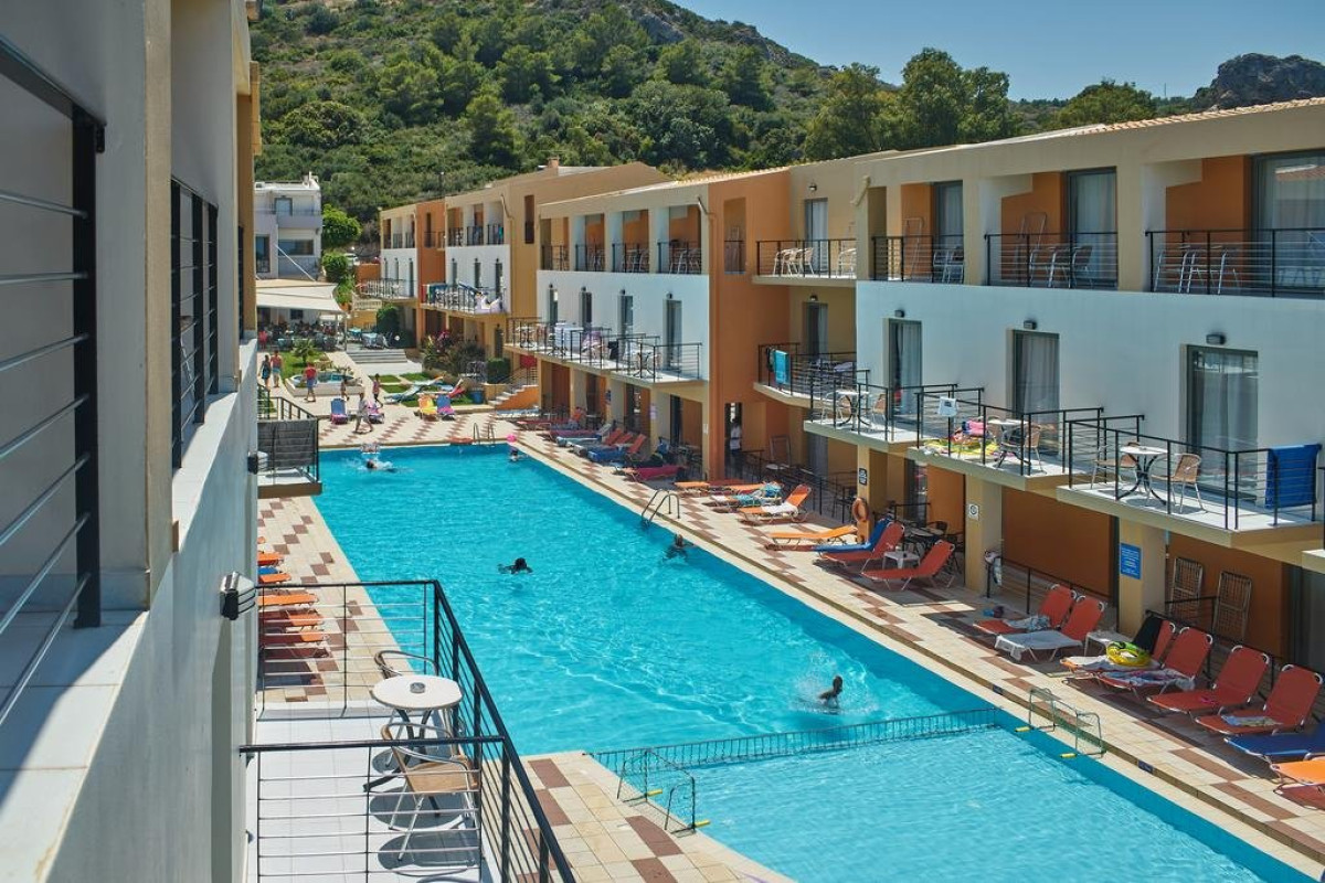 Sunrise Village - recomandat 3*superior (C)