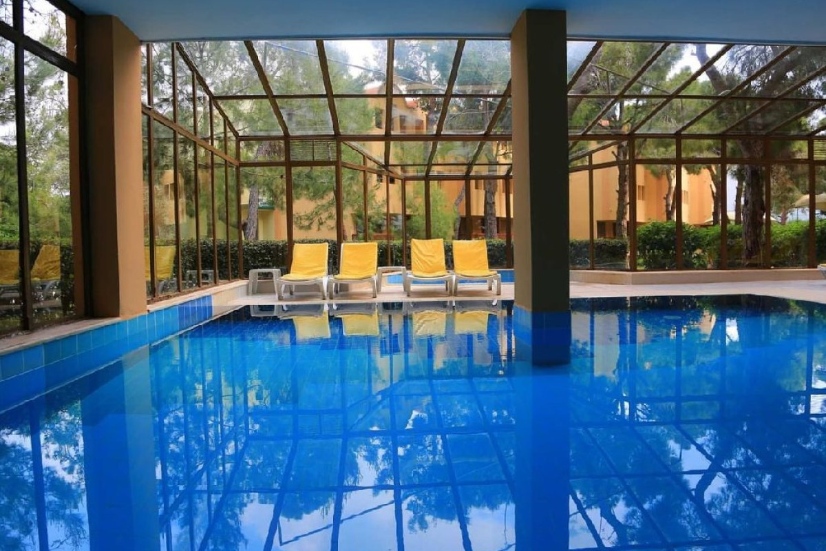 CORINTHIA EXCELSIOR HOTEL