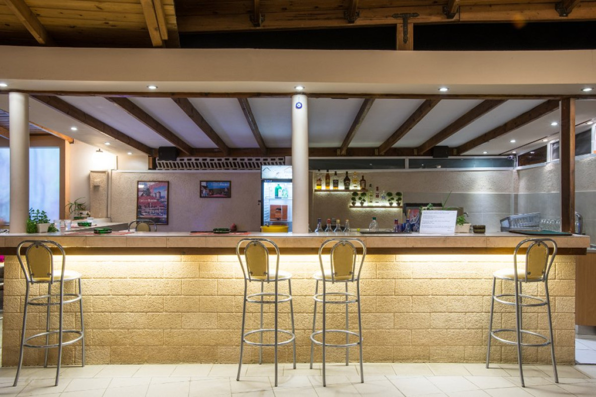 Meliton Hotel (Tholos)