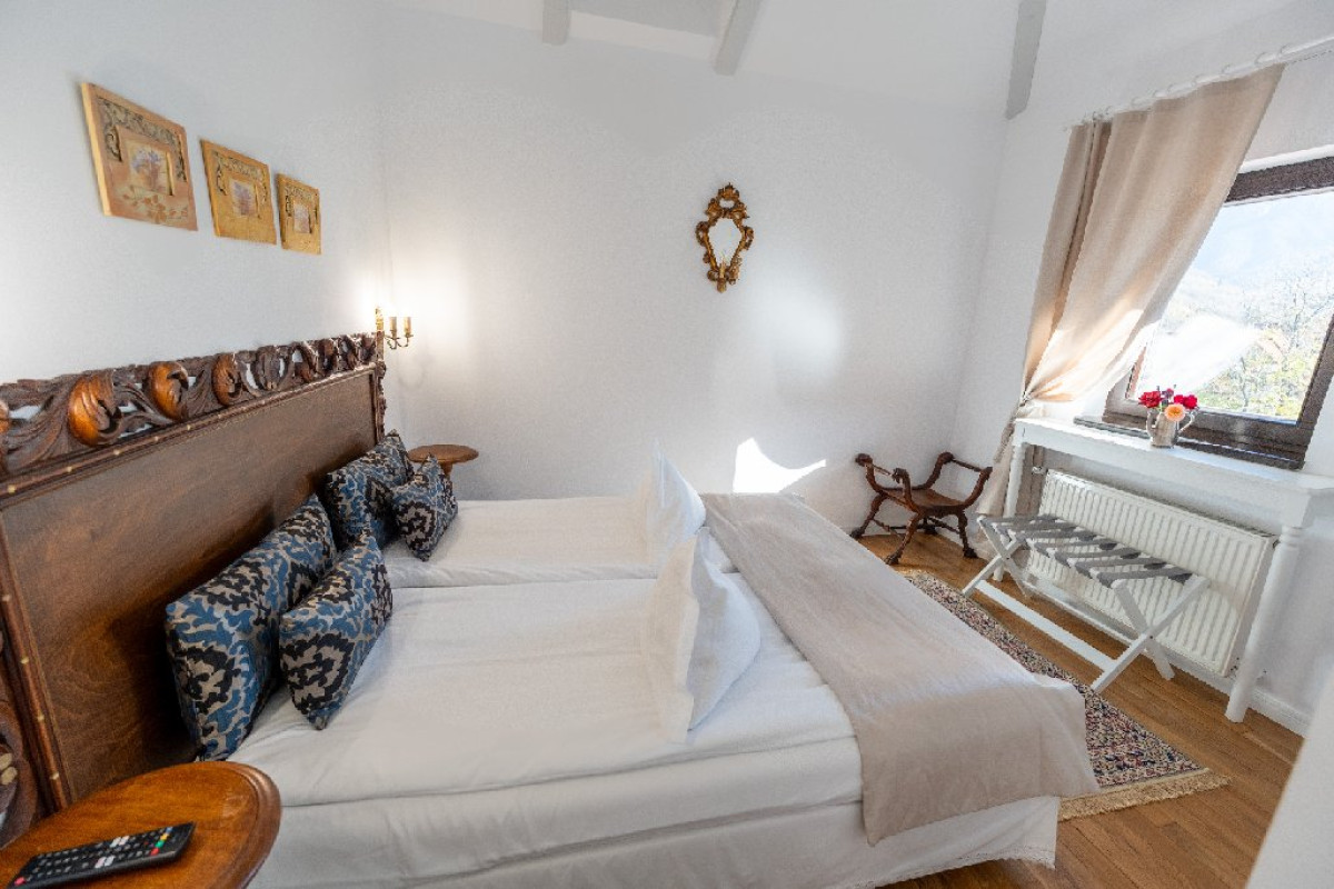 . Casa Din Bran Inn Cuisine