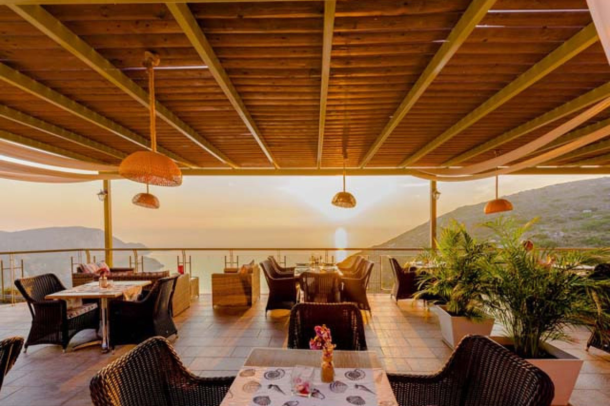 Petani Bay Hotel 4*- adults only Lixouri