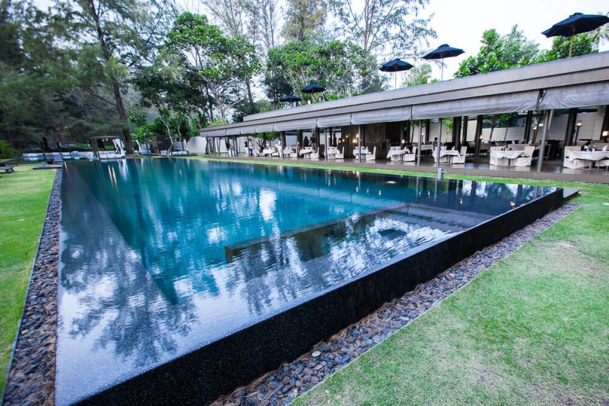 SALA PHUKET MAI KHAO BEACH RESORT (PHUKET)
