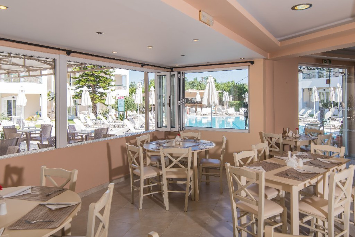 Maistrali Hotel (Tragaki )
