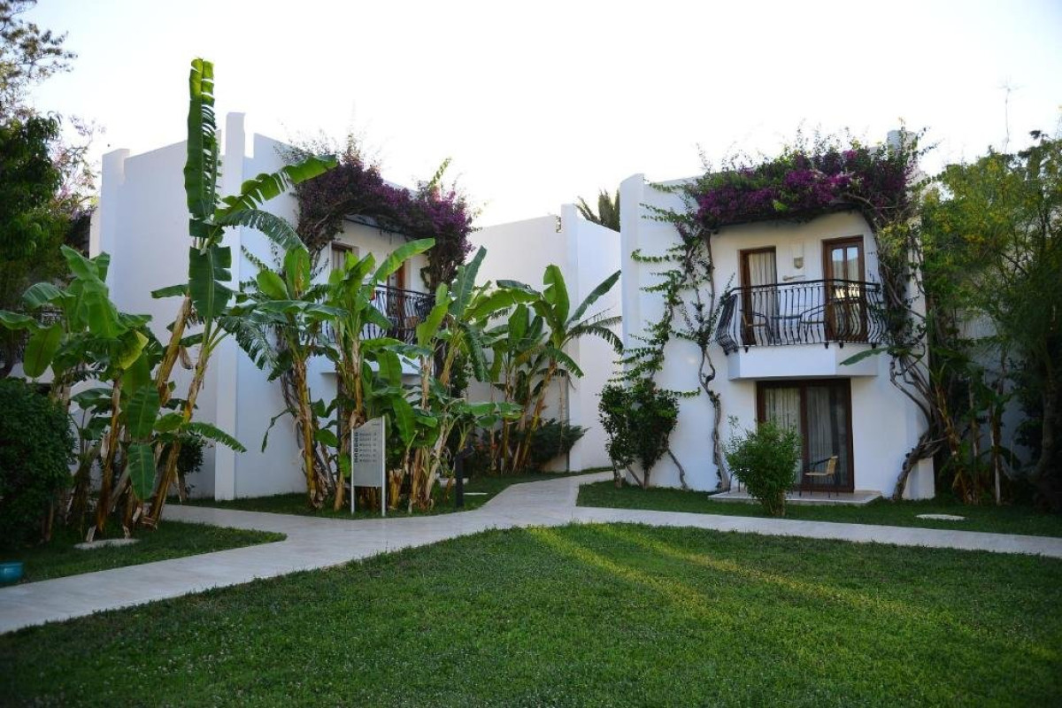 SAMARA HOTEL (Torba)