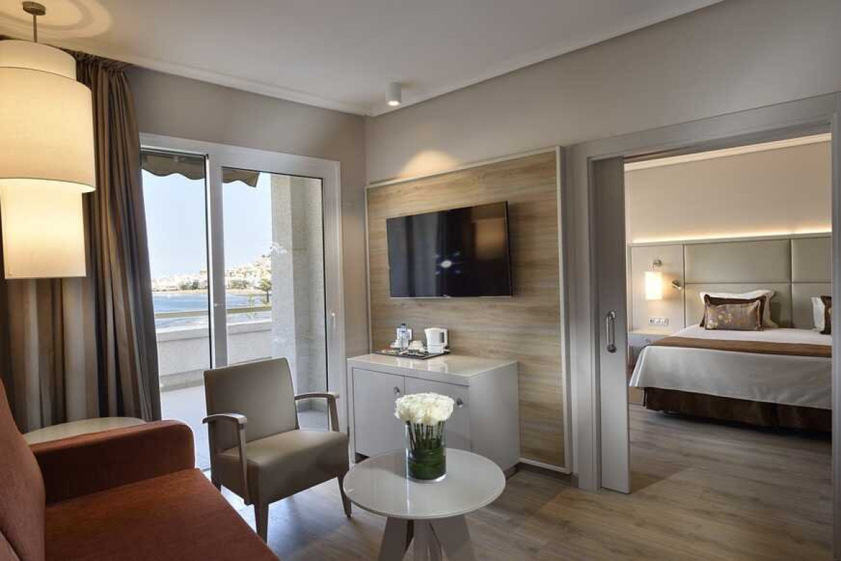 ARONA GRAN HOTEL SPA 4*