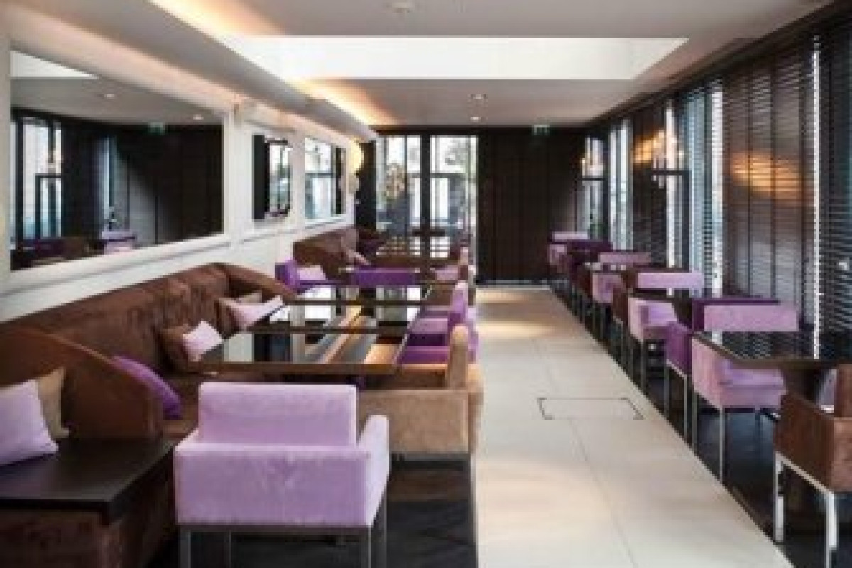 RADISSON BLU 1835