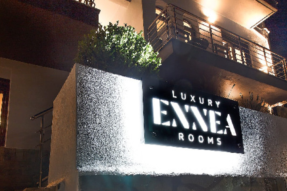 9 Ennea Luxury Rooms