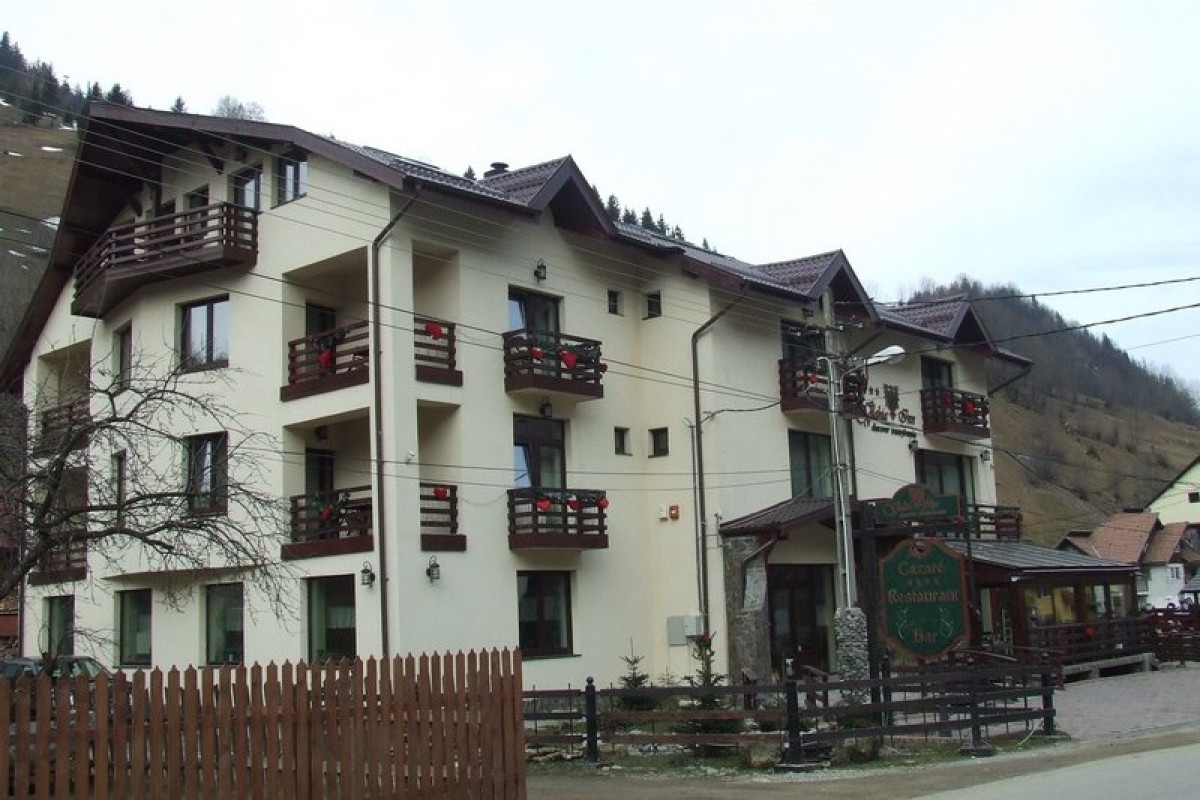 Vlahia Inn ( nu e buna)