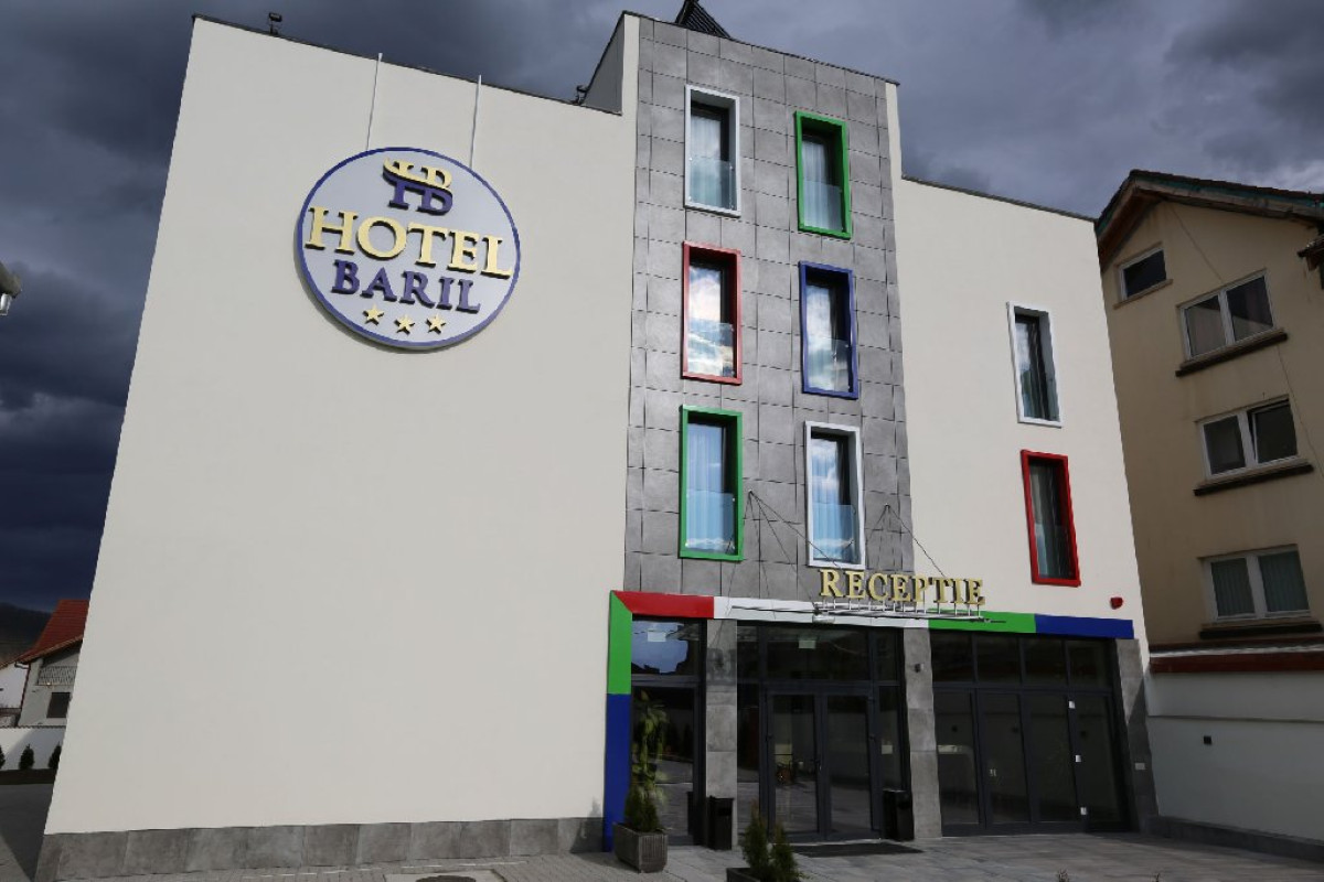 HOTEL BARIL