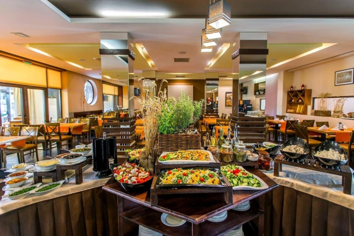 MURITE CLUB - Razlog
