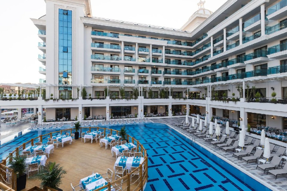CASTIVAL HOTEL