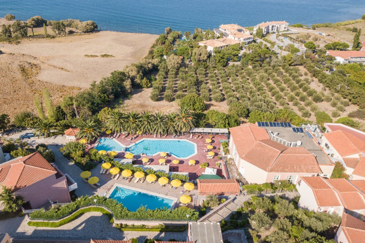 Sunrise Resort Hotel Mythimna