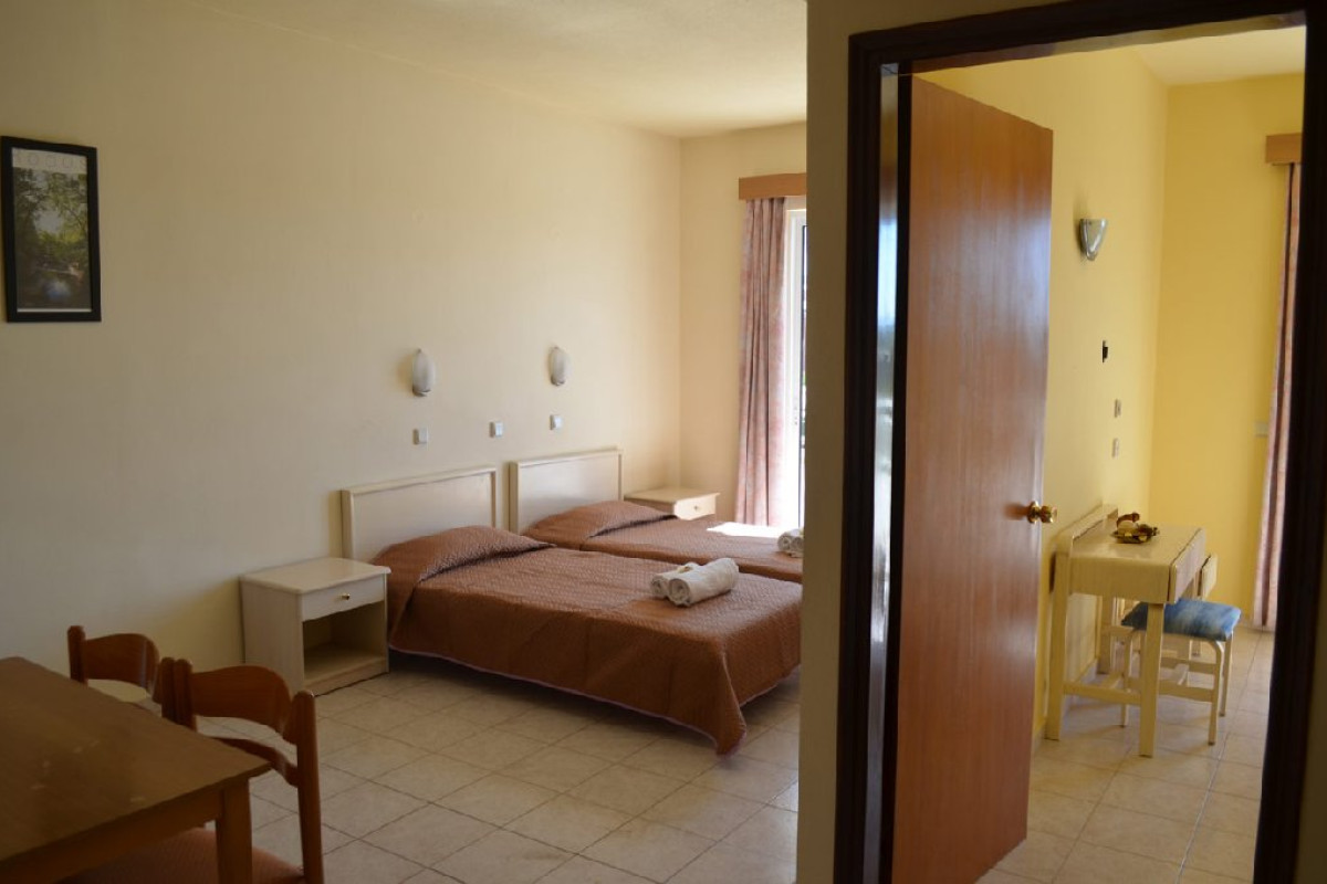 Kremasti Memories Apartments