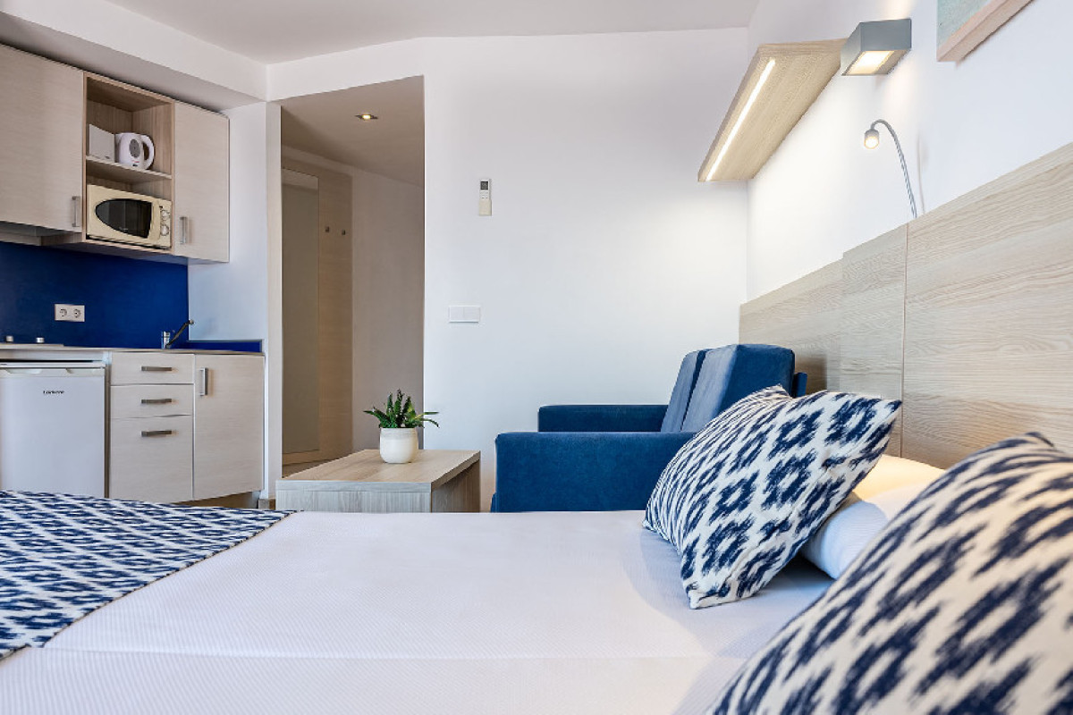Globales Apartamentos Cala Vinas