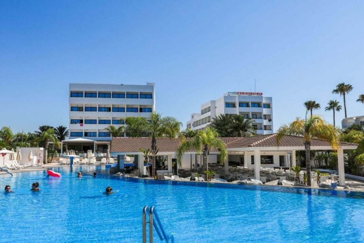 CHRISTOFINIA HOTEL