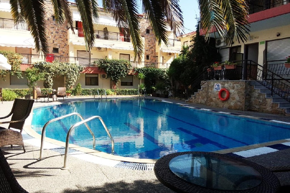 Hotel Pelli