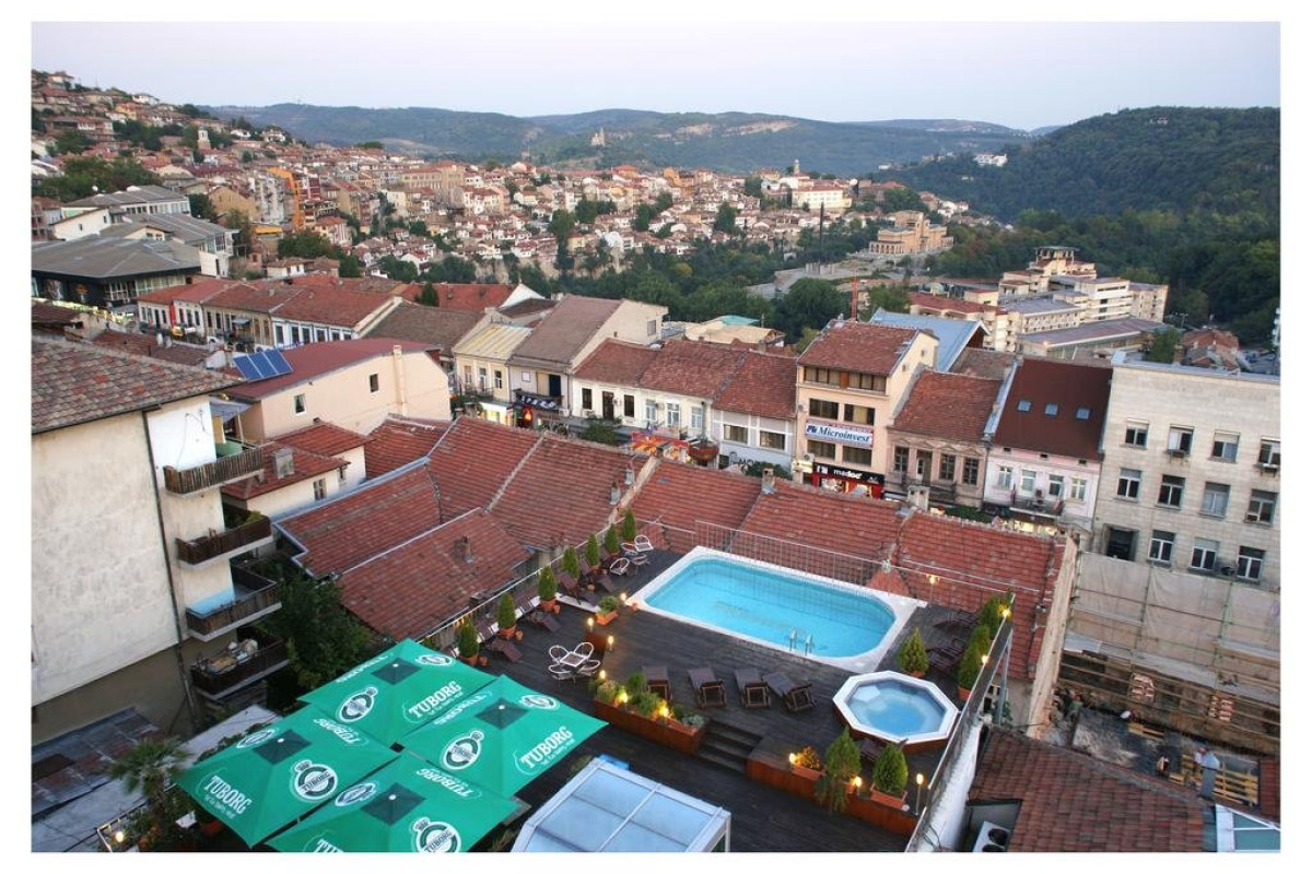 PREMIER HOTEL