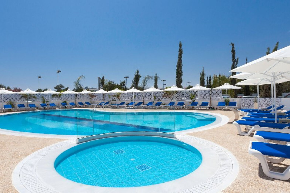 GAIA SUN N BLUE (Ayia Napa)