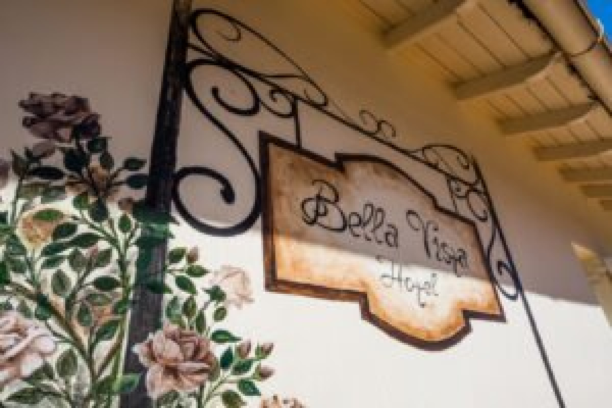 Bella Vista Hotel and Studios