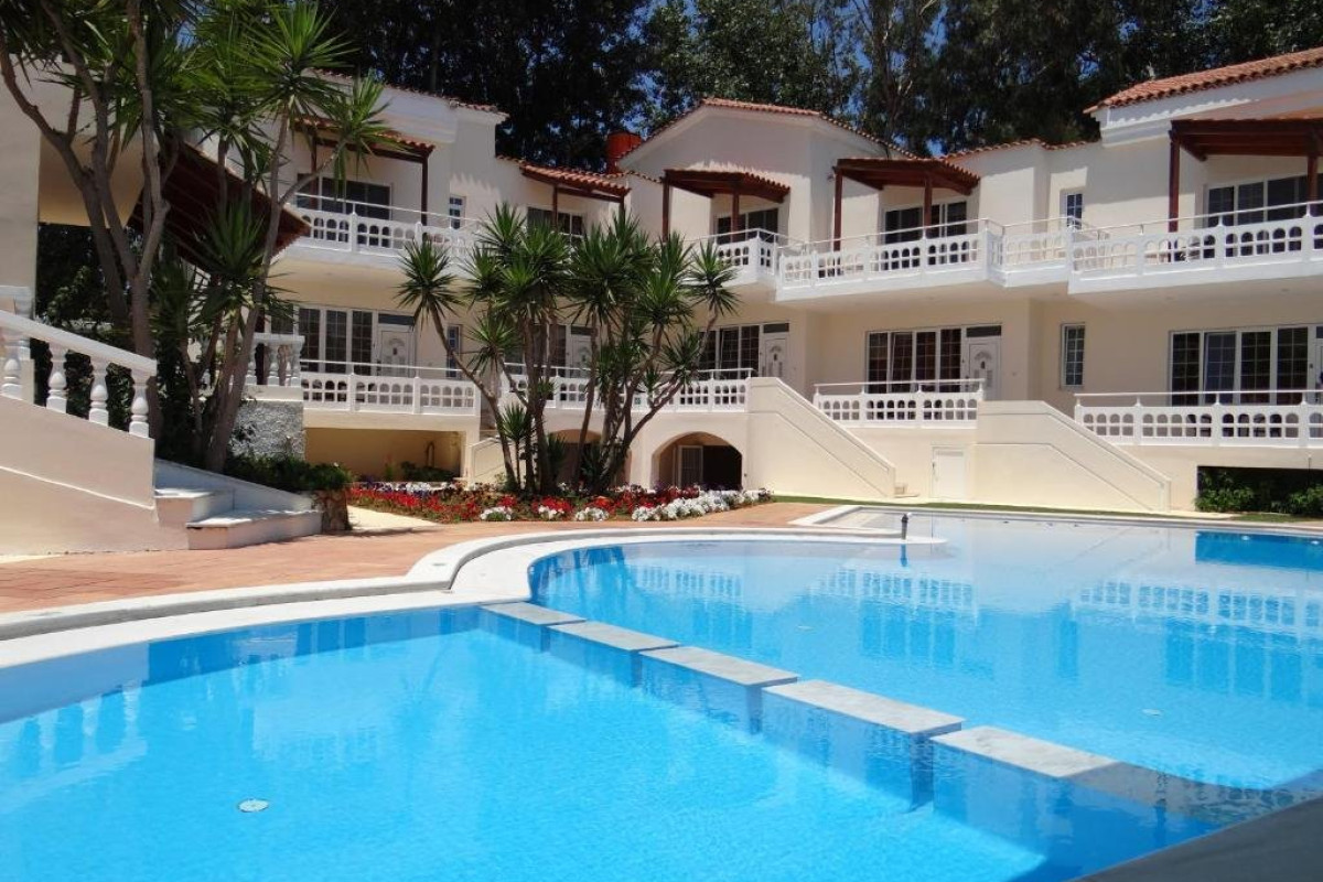Perla Beach - Agia Marina