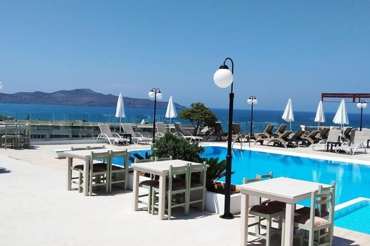 Top Hotel (K)