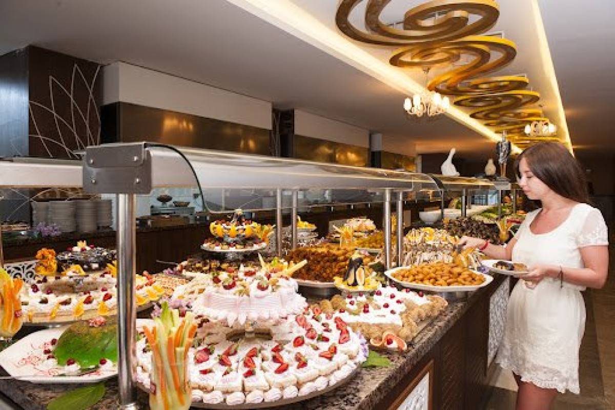 CONCORDIA CELES HOTEL