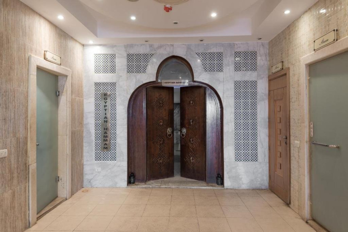 IMPERIAL SHAMS